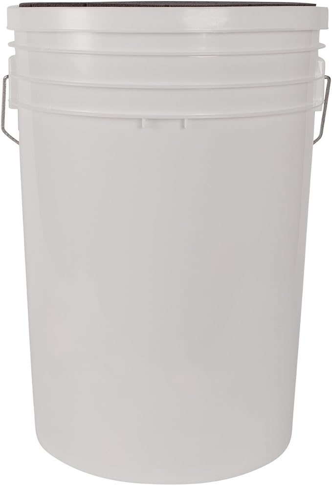 Champion Sports 6 Gallon Bucket with Padded Soft Seat Lid - Durable Construction - Balls Not Included - Ideal for Baseball, Softball, T-Ball, Practice Balls, and Lacrosse – White