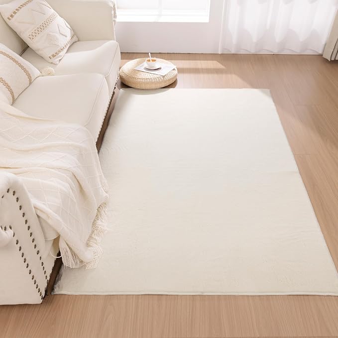 SHACOS Extra Soft 4x6 Faux Rabbit Fur Area Rugs for Living Room, Cream | Furry Fluffy Cozy Non Slip Washable Padded Bedroom Rug, Solid Color Plain Floor Mats Carpet for Home Dining Room Apartment