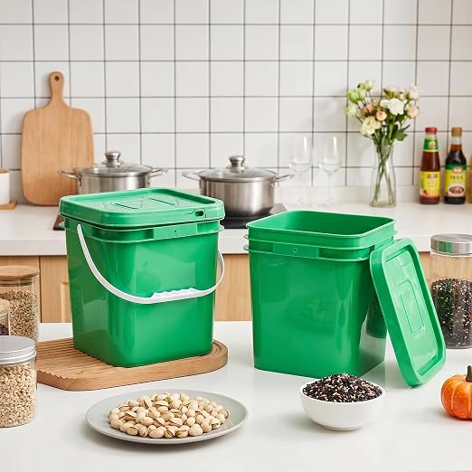 Mumufy 8 Pcs 3.5 Gallon Square Food Grade Bucket with Lid Square Bucket Pail Plastic Handles for Long Term Food Storage, Camping, Fishing, Home Organization Easy Stack and Store (Green)