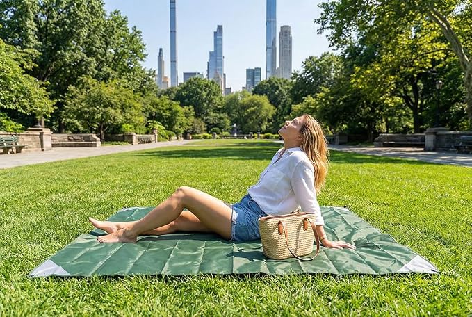 Orga'Neat Pocket Picnic Blanket, Beach Mat Waterproof Sandproof, Compact Lightweight Small Tarp for Camping, Hiking, Backpacking, Festival, Travel, Foldable in Bags (Army Green/Grey, 55"x79")