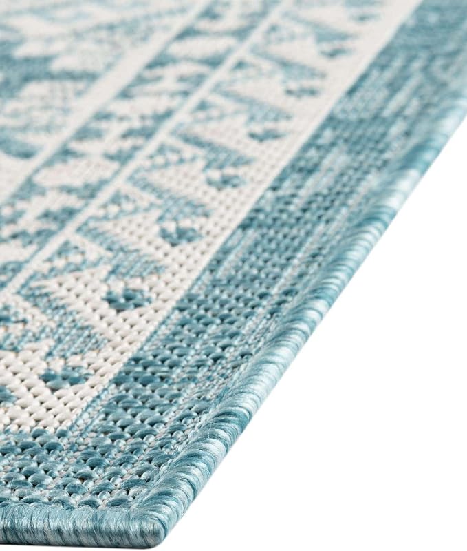 Unique Loom Outdoor Aztec Collection Area Rug - Chalca (5' 3" x 8' Rectangle, Aqua/ Ivory)