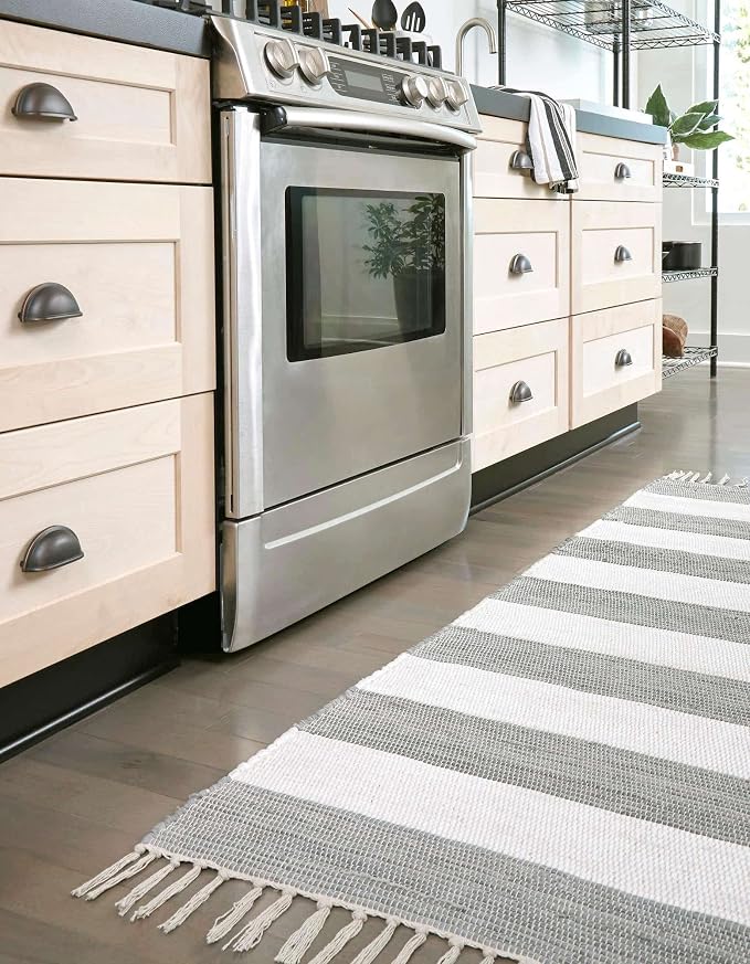 Unique Loom Chindi Rag Collection Area Rug - Striped (2' 6" x 16' 5" Runner, Gray/ Ivory)