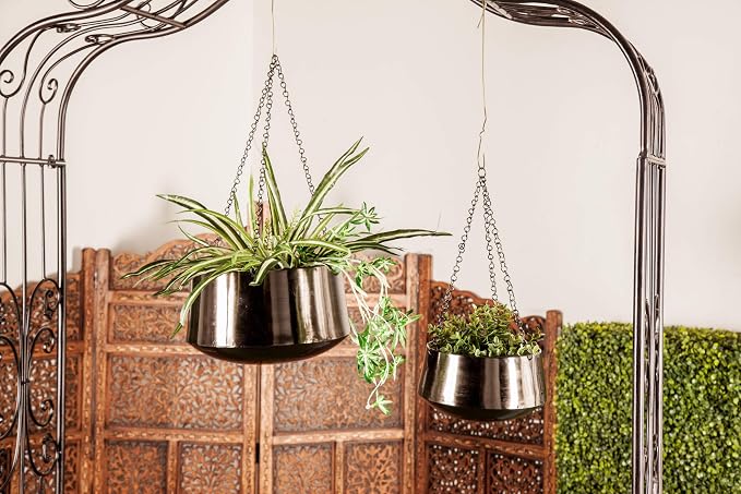 Deco 79 Metal Indoor Outdoor Wall Planter Indoor Outdoor Hanging Dome Hanging Planter with Chain, Set of 2 Plant Hanger 5", 7"H, Black