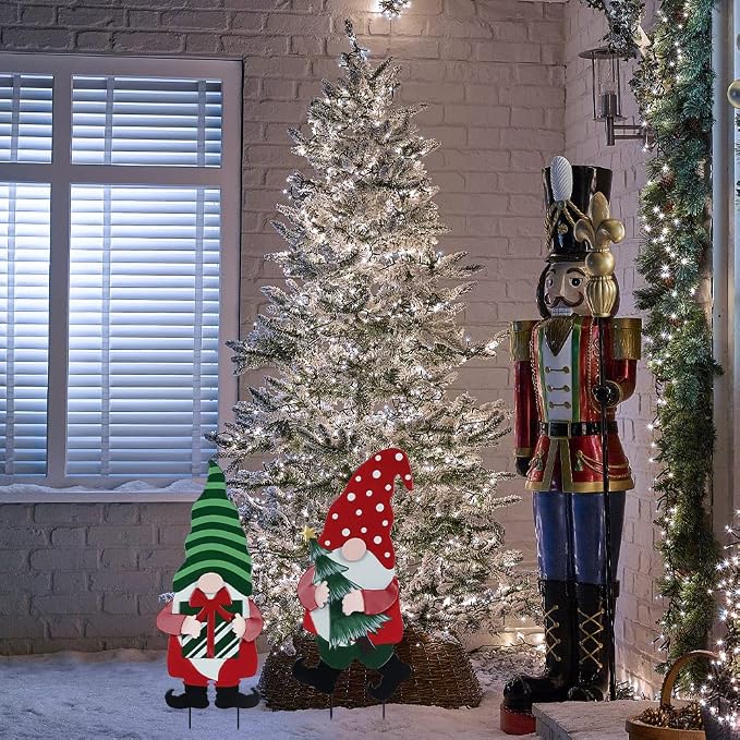 Outdoor Christmas Decorations for Home, Decorative Garden Stakes 2 Pack Gnomes for Christmas Decor, Metal Yard Signs Xmas Decorations for Outside Garden Yard Lawn Patio Holiday Party