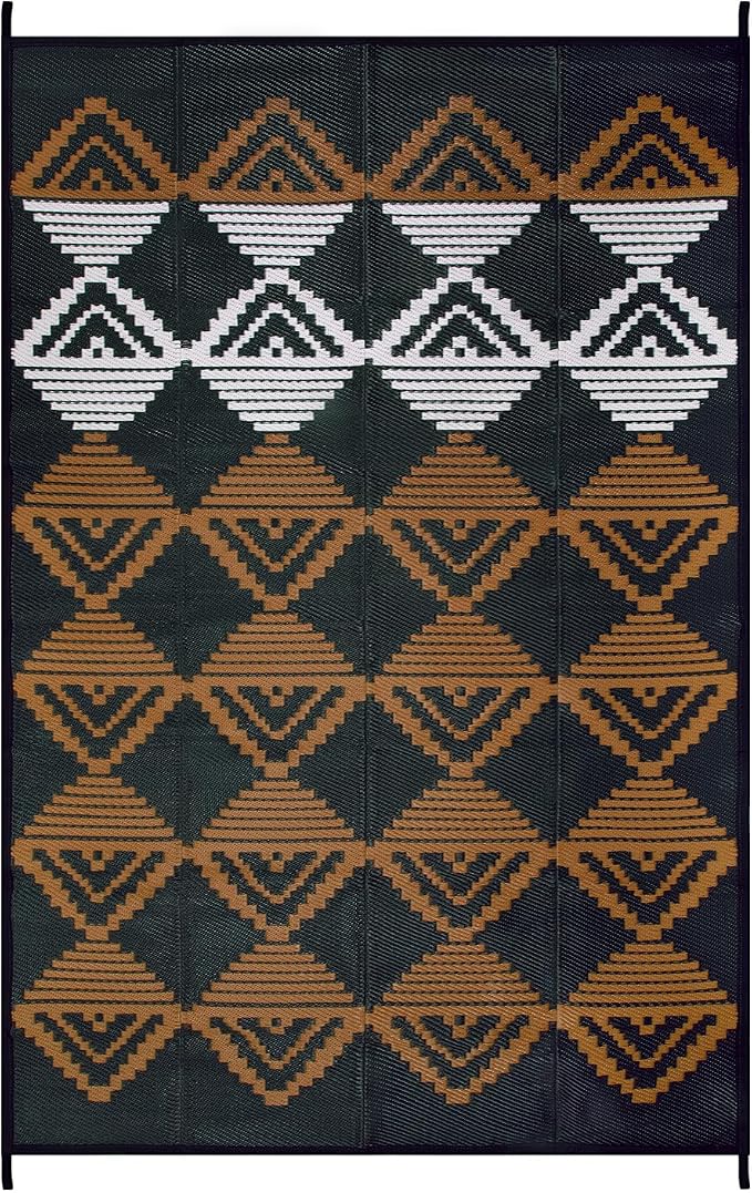 Beeiva RV Outdoor Rug 6x9 Waterproof for Camping, Reversible Plastic Straw Rug for Camper, Porch, Balcony, Foldable Outdoor Mat Black Brown