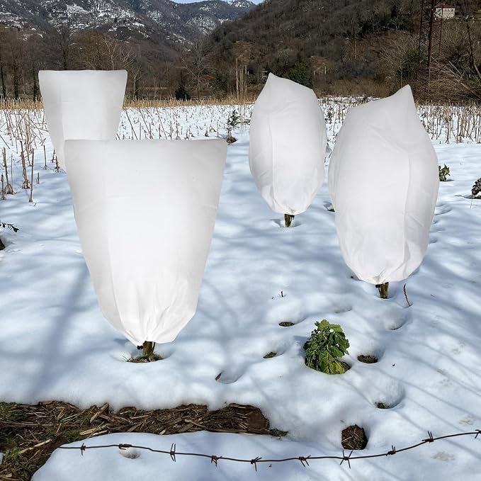 4 Pack Plant Covers Freeze Protection for Winter, 31.5''×23.6'' Frost Cloths for Outdoor Plants Cold Weather Blankets with Drawstrings