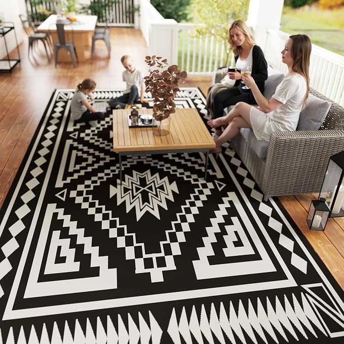 Outsunny Outdoor Rug for Patio, 9' x 18' Waterproof Large Mat, Reversible Plastic Straw Rug for Decor, Portable Outside RV Camping Area Carpet Mat for Backyard Porch Deck Picnic, Black & Gray Square