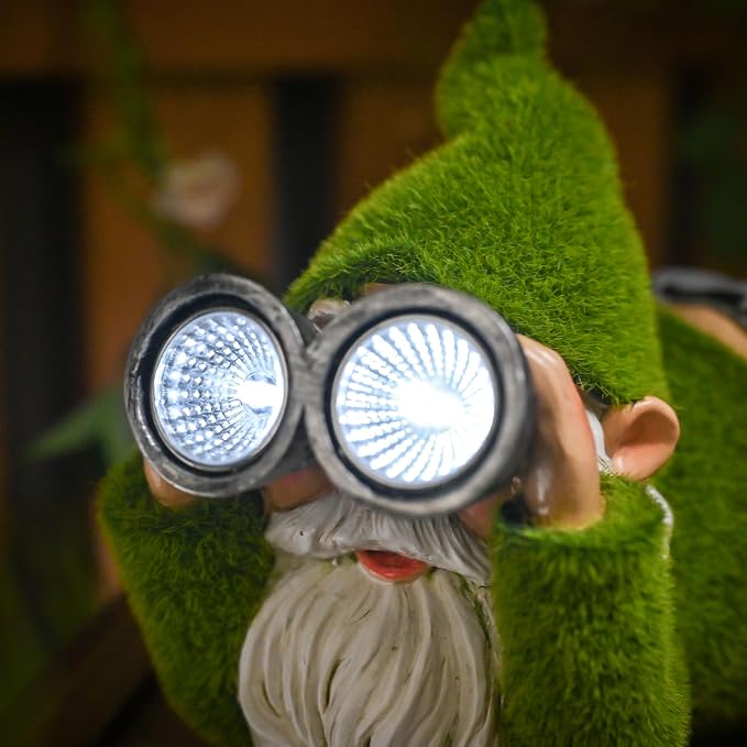 TERESA'S COLLECTIONS Green Garden Gnomes for Garden Decor, Funny Resin Outdoor Decorations for Yard with Solar Lights, Garden Statues for Front Porch Patio, Ideal Gift for Women and Man 7.1"