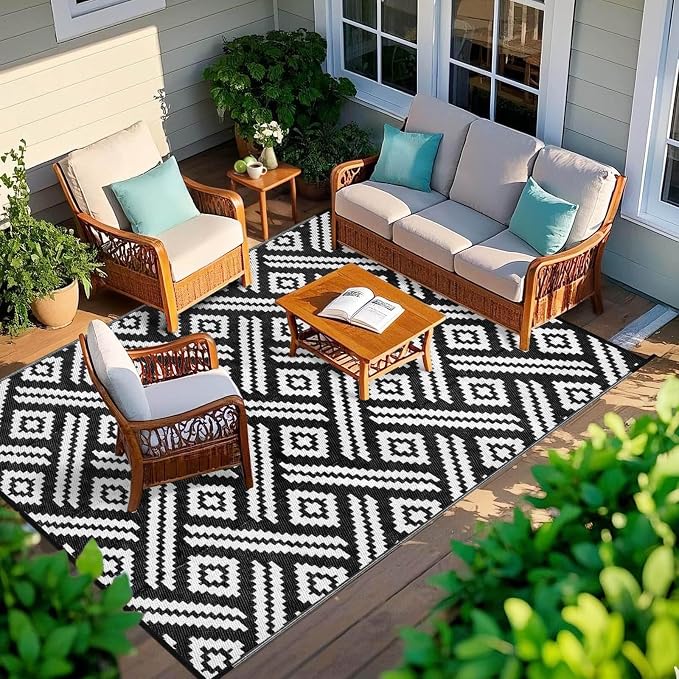 Outdoor Patio Plastic Straw Rug - 5x8 ft Outdoor Camping Rug Waterproof Reversible, Area Carpet Patios RV, Outside Porch Balcony Deck for Camper, Moden Black White