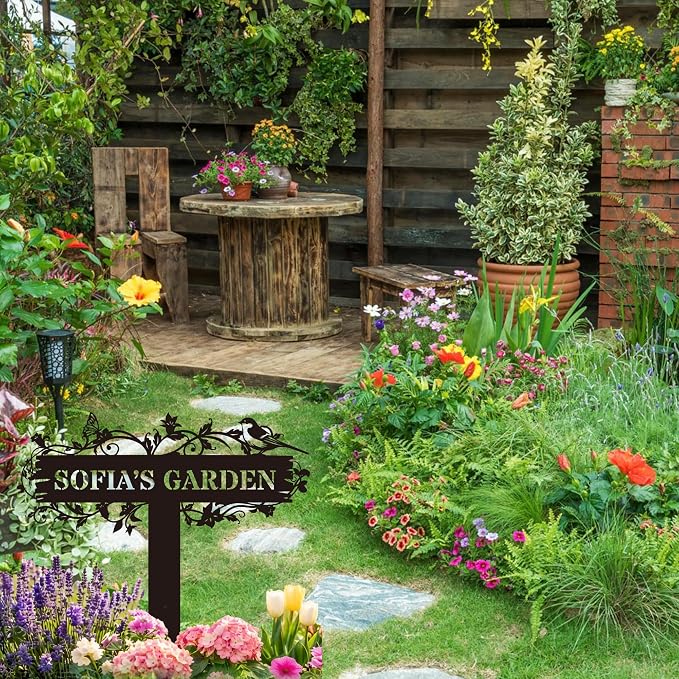 Personalized Garden Sign with Flower Design, Garden Stake with Bird, Custom Garden Gift, Flower Garden Decor, Custom Name Mother Gift