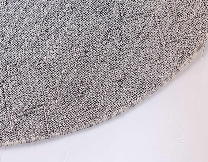 Unique Loom Outdoor Trellis Collection Area Rug - Tribal Trellis (4' 1" Round, Gray/ Black)
