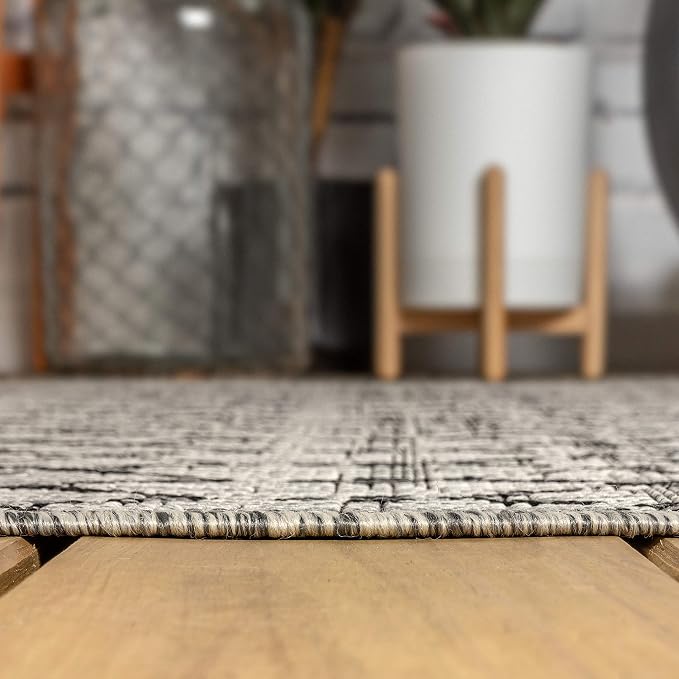 JONATHAN Y Moroccan Geometric Indoor Outdoor Runner Rug 2X14 Light Gray/Black, Ourika Textured Weave for Backyard, Patio, Porch, Easy-Cleaning, High Traffic Pet-Friendly, Non-Shedding SMB108E-214