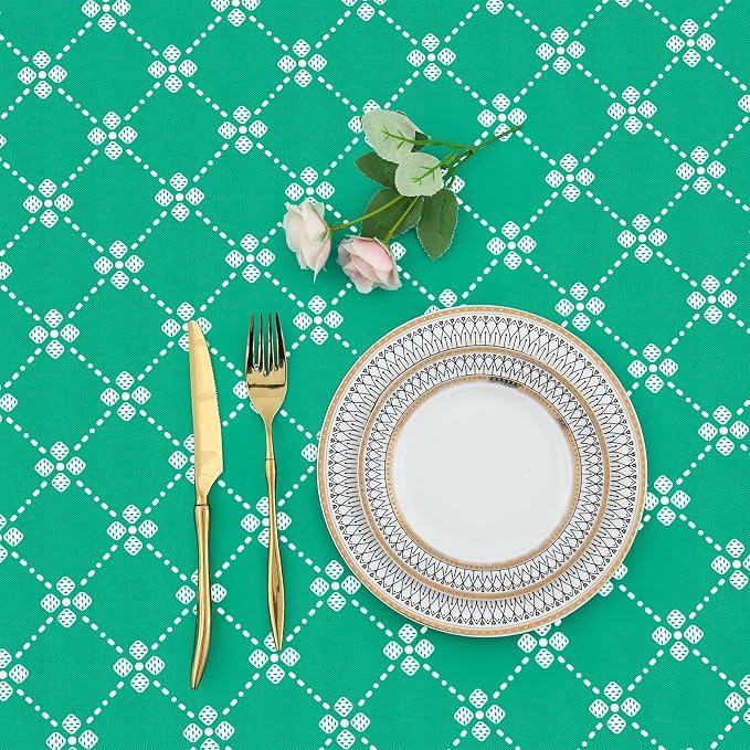 misaya Rectangle Vinyl Table Cloth, Elastic Fitted Tablecloth with Flannel Backing, Waterproof Plastic Table Cover Fits 8 Foot Folding Tables for Picnic, Camping, Indoor and Outdoor (Green, 30" x 96")