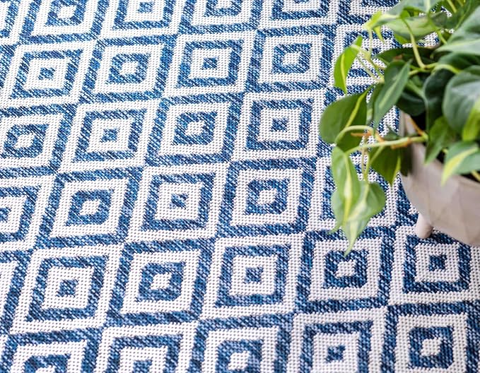 Unique Loom Outdoor Collection Area Rug - Costa Rica (5' 3' x 8' Rectangle, Blue/ Ivory)