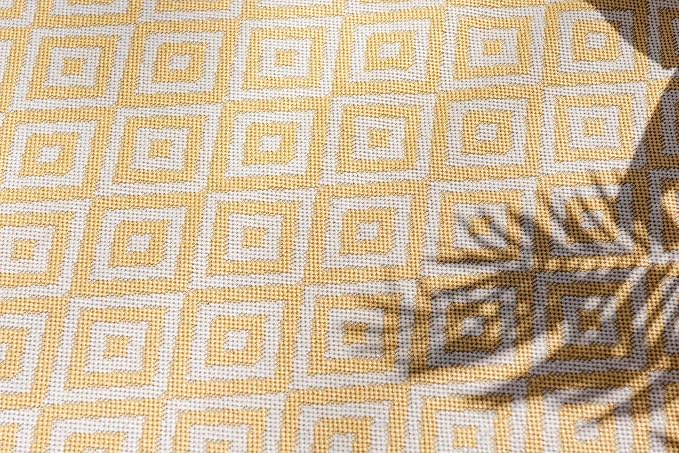 Unique Loom Outdoor Collection Area Rug - Costa Rica (6' 1" x 9' Rectangle, Yellow Ivory/ Ivory)