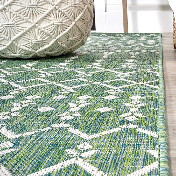 JONATHAN Y Moroccan Geometric Indoor Outdoor Runner Rug 2X8 Green/Cream, Ourika Textured Weave for Backyard, Patio, Porch, Easy-Cleaning, High Traffic, Pet-Friendly, Non-Shedding (SMB108L-28)