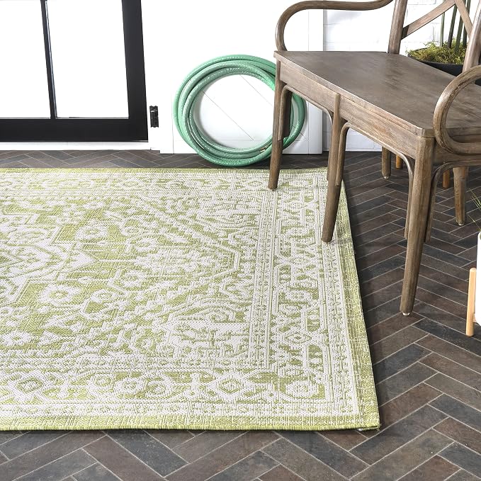 JONATHAN Y Medallion Weave Indoor Outdoor Area Rug 3X5 Green/Cream, Sinjuri Textured for Backyard, Patio, Porch, Easy-Cleaning, High Traffic, Pet-Friendly, Non-Shedding (SMB101E-3)