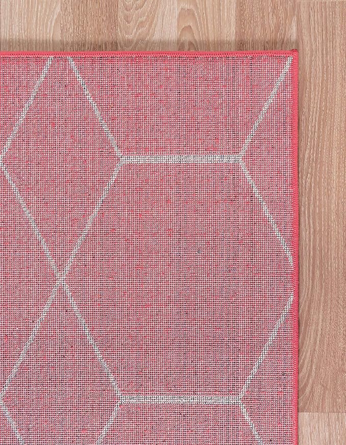 Unique Loom Trellis Frieze Collection Area Rug - Geometric (4' 1" x 6' 1" Rectangle Pink/Ivory)