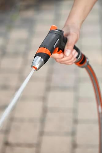 Gardena Premium Cleaning Nozzle: Heavy Duty Water Sprayer for Cleaning and Irrigation, with Pulse Trigger and Permanent Lock, Frost Protection (18305-20) - Image 6