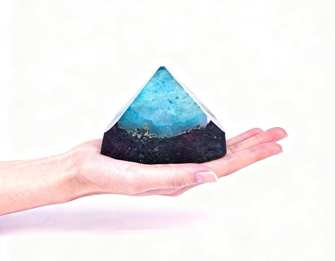 Big Agate Wand Geode Irregular Column 1.7-2.2 Lbs Dyed Teal for Japandi Theme Yard Garden Botanical Balance Space Decor