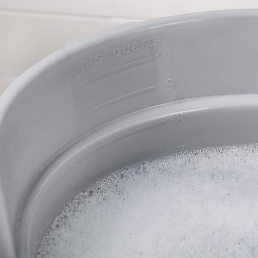 Rubbermaid Commercial Products BRUTE 14 Quart Round Bucket Gray Heavy-Duty Construction for Professional/Janitorial Cleaners