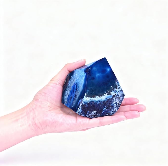 Agate Wand Geode Irregular Pillar 1.1-1.7 Lbs Dyed Blue for Nautical Theme Patio Garden Relaxation Space Balance Ornament