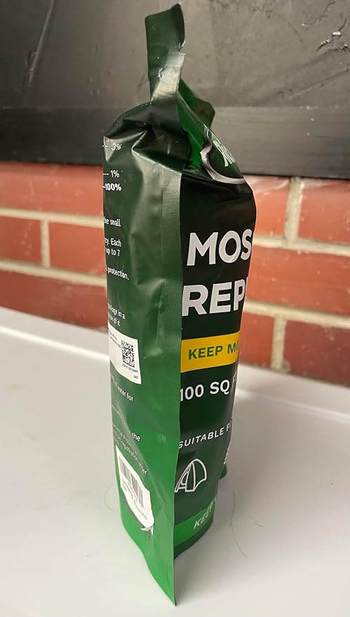 Mosquito Repellent Outdoor Patio Pouches: Natural Insect Deterrent with Citronella & Peppermint Oils - Safe for Kids & Pets - Ideal for Yard, Camping, Home & Indoor Use