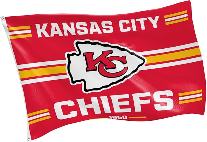 NFL Kansas City Chiefs Vintage Flag | 3 x 5 Outdoor Durable Flag with Grommets | Heavy Duty Banner for Outdoor Garden Patio Decoration | Indoor Wall Decor for Room | Works with Flagpoles for Outside House (Kansas City Chiefs-Vintage)