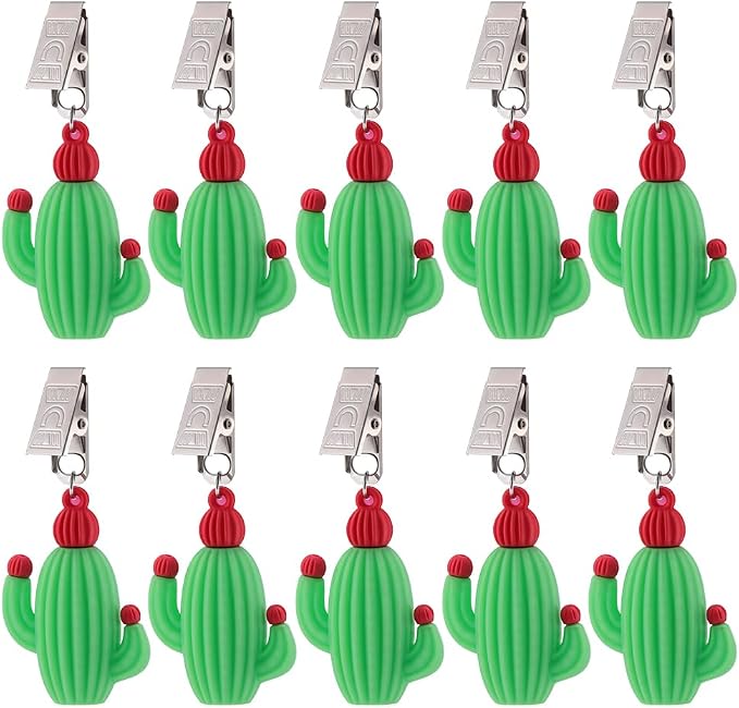 PH PandaHall 10pcs Cactus Tablecloth Weights Green Cactus Table Covers Clip Cactu Pendant with Metal Clips Plant Tablecloth Clamps for Curtains Outdoor Garden Picnic Holiday Dinner Party Decor