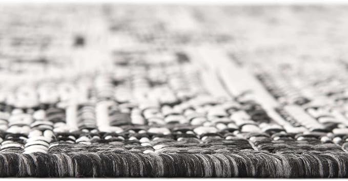 Unique Loom Outdoor Aztec Collection Area Rug - Coba (2' x 7' 10" Runner, Charcoal Gray/ Ivory)