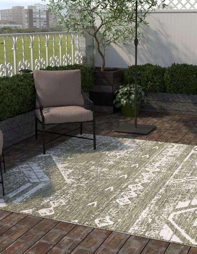 Unique Loom Outdoor Bohemian Collection Area Rug - Anthro (13' Square Green/Ivory)