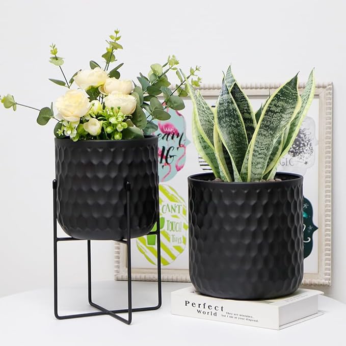 TRIROCKS Set of 2 Metal Planters with Stand, Small Indoor Plant Pots 8" D x 18" H & 7" D x 12" HModern Decorative Flower Pots for Living Room, Entryway, Office, Balcony(Black)