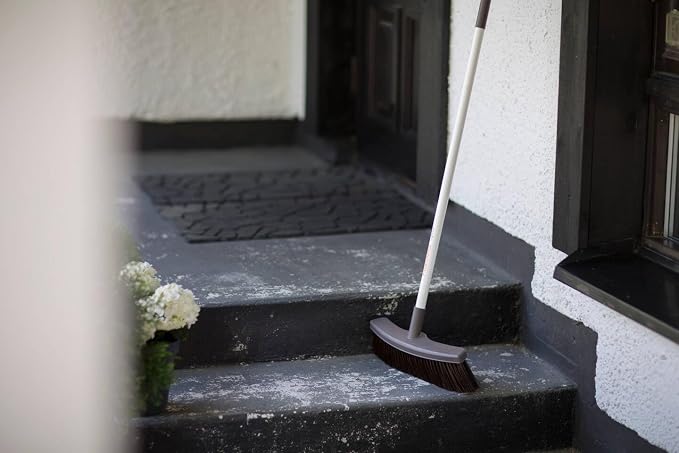 Fiskars Light Broom, Terrace Broom for Smooth Surfaces, with Soft Handle, Length: 1.6 m, Light, White/Black, 1025927