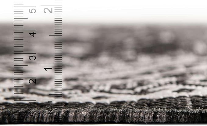 Unique Loom Outdoor Aztec Collection Area Rug - Chalca (7' 10" x 10' Rectangle Charcoal Gray/Ivory)
