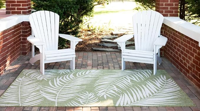 Unique Loom Outdoor Botanical Collection Area Rug - Palm (7' 1" x 10' Rectangle, Green/ Ivory)