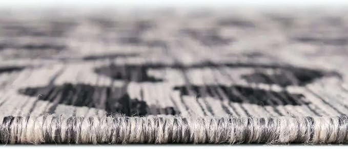 Unique Loom Outdoor Safari Collection Area Rug - Leopard (10' 8" Square, Light Gray/ Gray)