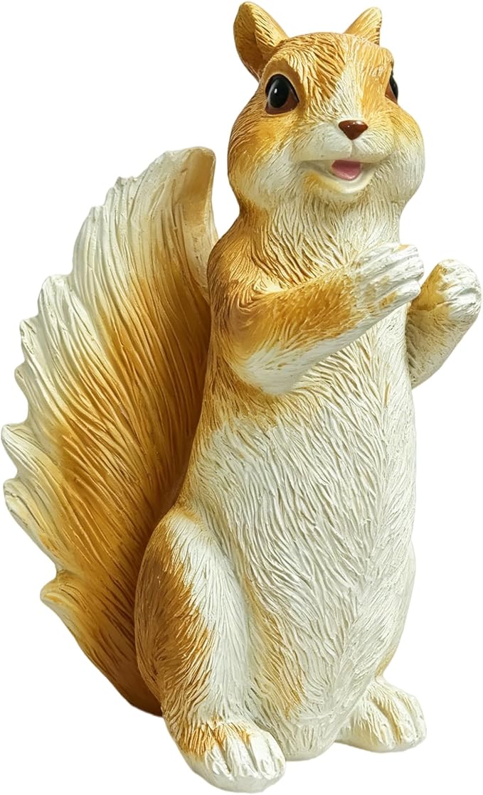 Cute Outdoor Resin Squirrel Statue Garden Decor - IP65 Waterproof Squirrel Sculpture, Unique Outdoor Decor, for Lawn and Garden Ornaments