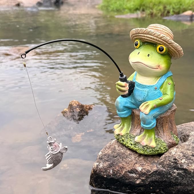 Outdoor Frog Statue Garden Koi Pond Decoration, Resin Frog Decor for Yard 7.1'' Fishing Statue Patio, Lawn Garden Decorative, Fishing Animals for Waterfalls or Koi Pond Additioanl, Mother's Gift