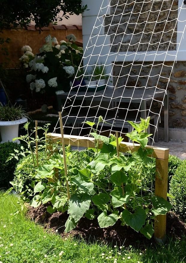 Nylon Trellis Netting Roll 5 x 500 ft, Oltara Heavy Duty Garden Netting with 6 Inch Soft Mesh, Plant Support Mesh for Climbing Plants, Vegetables, Fruits, Cucumbers, Peas, Tomatoes
