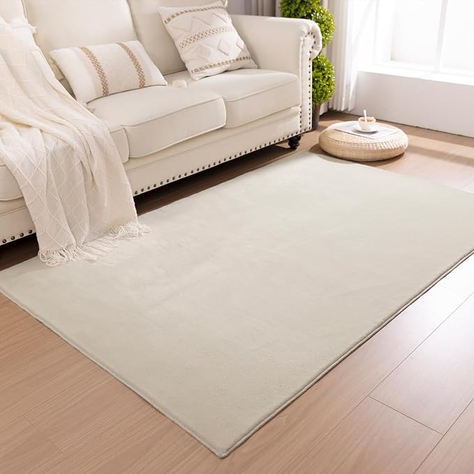 SHACOS Ultra Soft 6x9 Faux Rabbit Fur Rug for Living Room, Non Slip Washable Dense Pile Area Rugs, Fluffy Cozy Indoor Floor Mat Modern Carpet for Bedroom Dining Room Kids Room Dorm, Beige