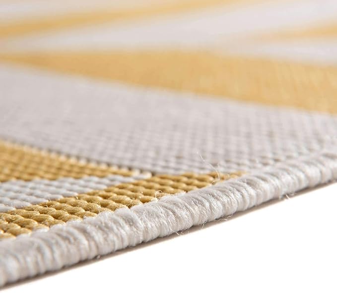 Unique Loom Outdoor Collection Area Rug - Napa (6' 7' Round, Yellow/ Ivory)