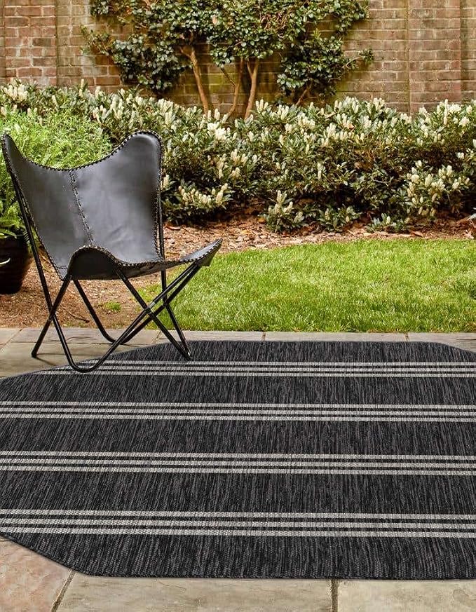 Unique Loom Outdoor Collection Area Rug - Anguilla (7' 10" Octagon, Charcoal/ Ivory)