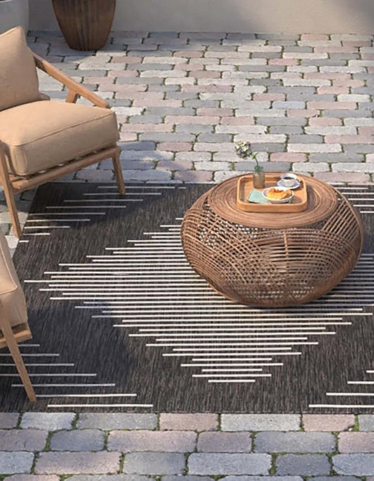 Unique Loom Outdoor Modern Collection Area Rug - Tambor (5' 3" Square Charcoal Gray/Ivory)