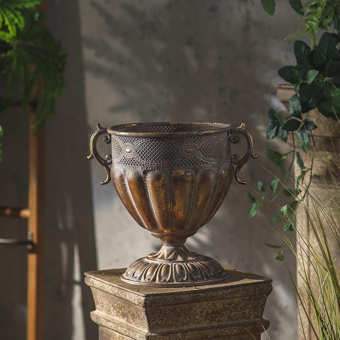 Antique European Iron Urn Planter for Outdoor Gardens Elegant Floor Vase Metal Decorative Jars for Garden Decor