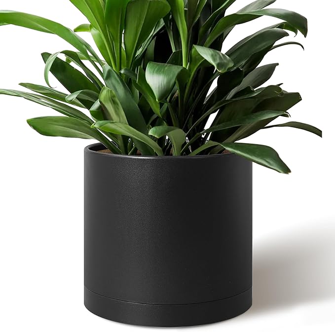 Giraffe Creation 12 Inch Cylinder Plant Pot, Modern Round Planter with Drainage Holes and Saucer, Lightweight Plastic Flower Pot for Indoor Outdoor Plants, Black