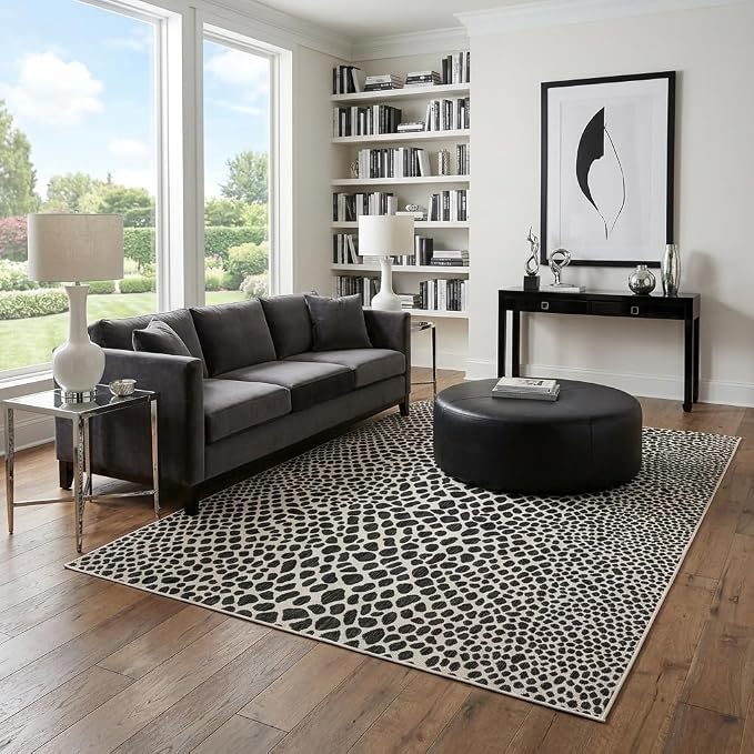Unique Loom Outdoor Collection Area Rug - Cape Town (6' 1' x 9' Rectangle, Black/ Ivory)
