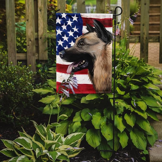 Caroline's Treasures CK6598GF Kunming Wolfdog American Flag Garden Flag Mailbox Flag Decorative Yard Flag Banner Outside Patio Artwork Yard Flower Beds, Garden Size, Multicolor