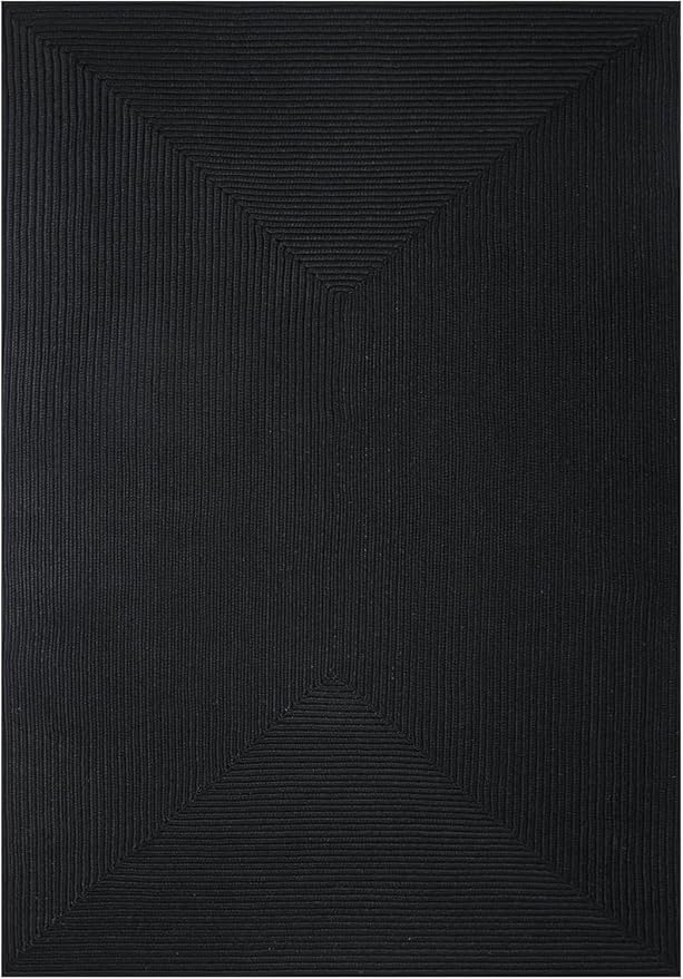 Superior Indoor Outdoor Area Rug, Handwoven Reversible Braided Home Decor for Living Room, Kitchen, Entryway, Patio, Front Porch, Deck, Modern, Boho, Farmhouse Style, 6' x 9', Black