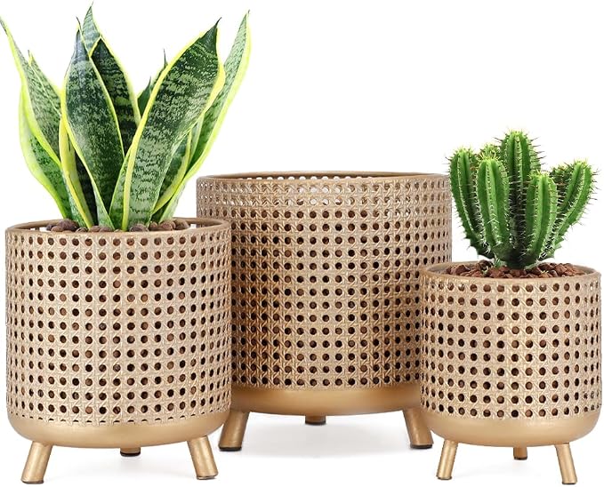 JHY DESIGN Set of 3 Plant Pots 10/8.5/7''H Metal Decoration Flower Pots with Hollow Design Large planters for Indoor & Outdoor Garden Home Balcony Railing Fence Plants(Gold)