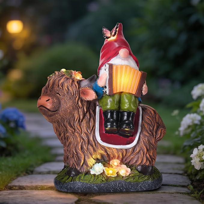 Highland Cow Gnome Statue, Highland Cow Gnomes Garden with LED Lights and Book, Solar Garden Statues for Yard, Patio, Balcony, Lawn Ornaments Figurines Gifts for Women, Mom